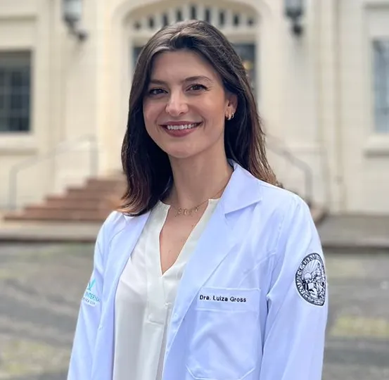 Luiza de Azevedo Gross 